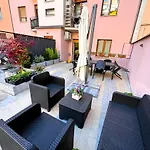 Terrace Charming In Lägenhet