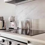 דירה Terrace Charming In