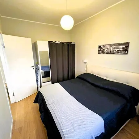 Terrace Charming In Milão