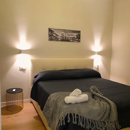 Terrace Charming In Apartamento Milão