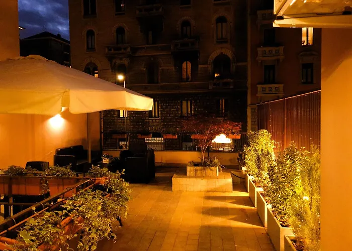 Terrace Charming In شقة ميلان